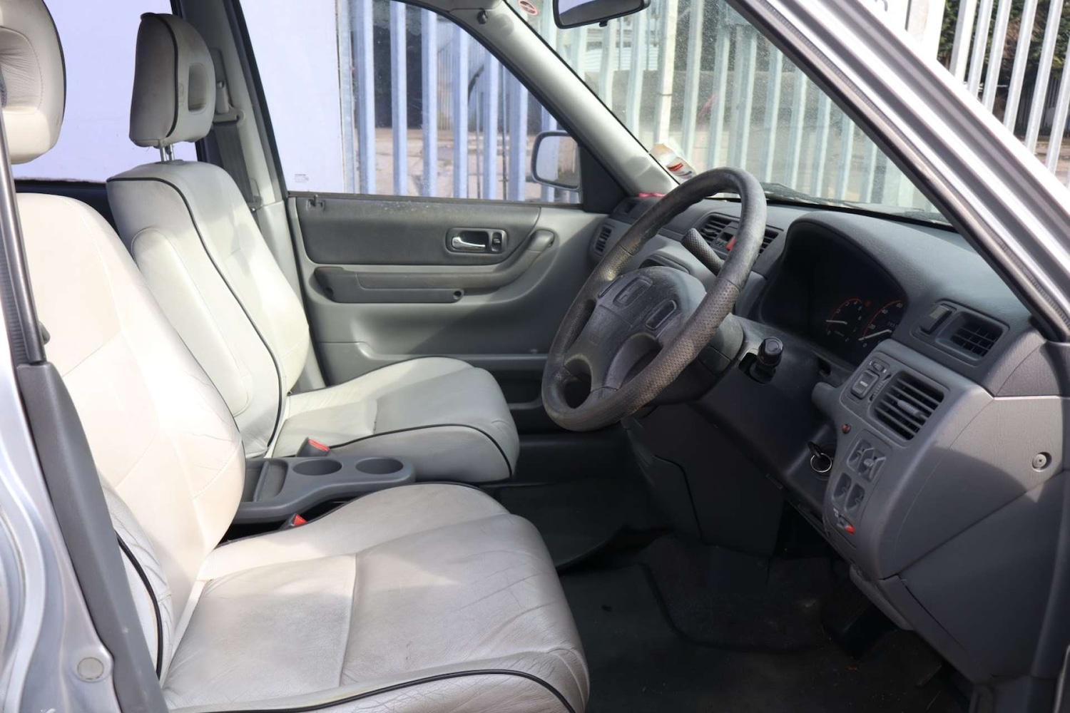 Used Honda CR-V 2001 for sale - 77964801: Photo 11
