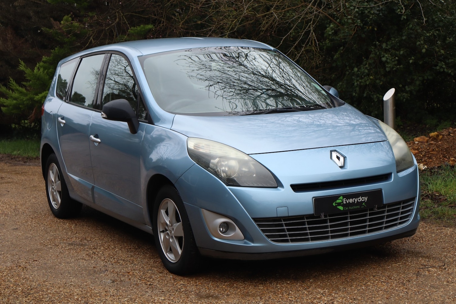 Used Renault Grand Scenic 2010 for sale - 77687497: Photo 15