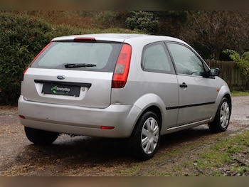 Used Ford Fiesta 2005 for sale - 77337250: Photo