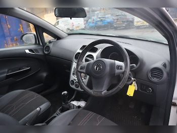 Used Vauxhall Corsa 2012 for sale - 77445737: Photo
