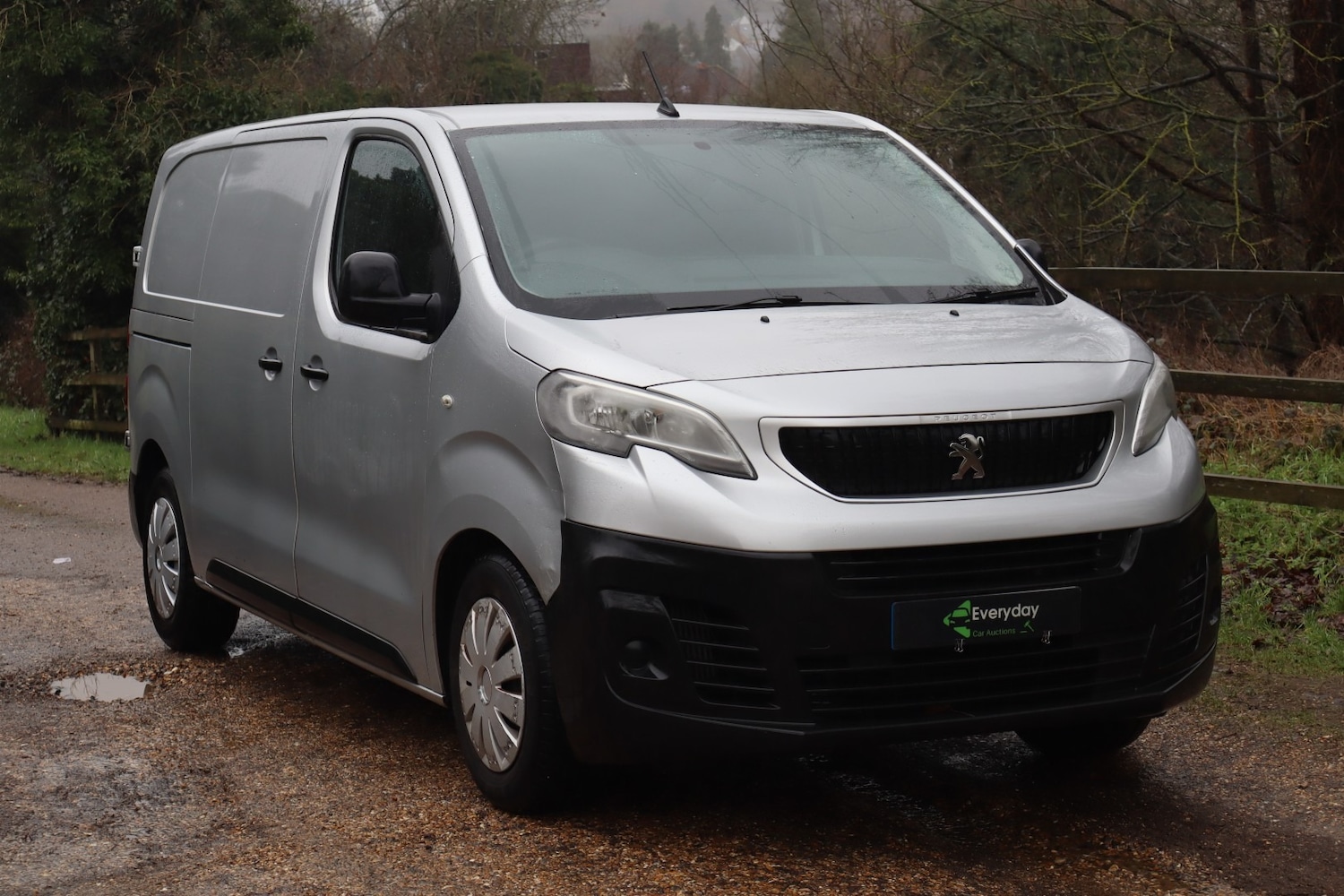 Used Peugeot Expert 2017 for sale - 77475178: Photo 8