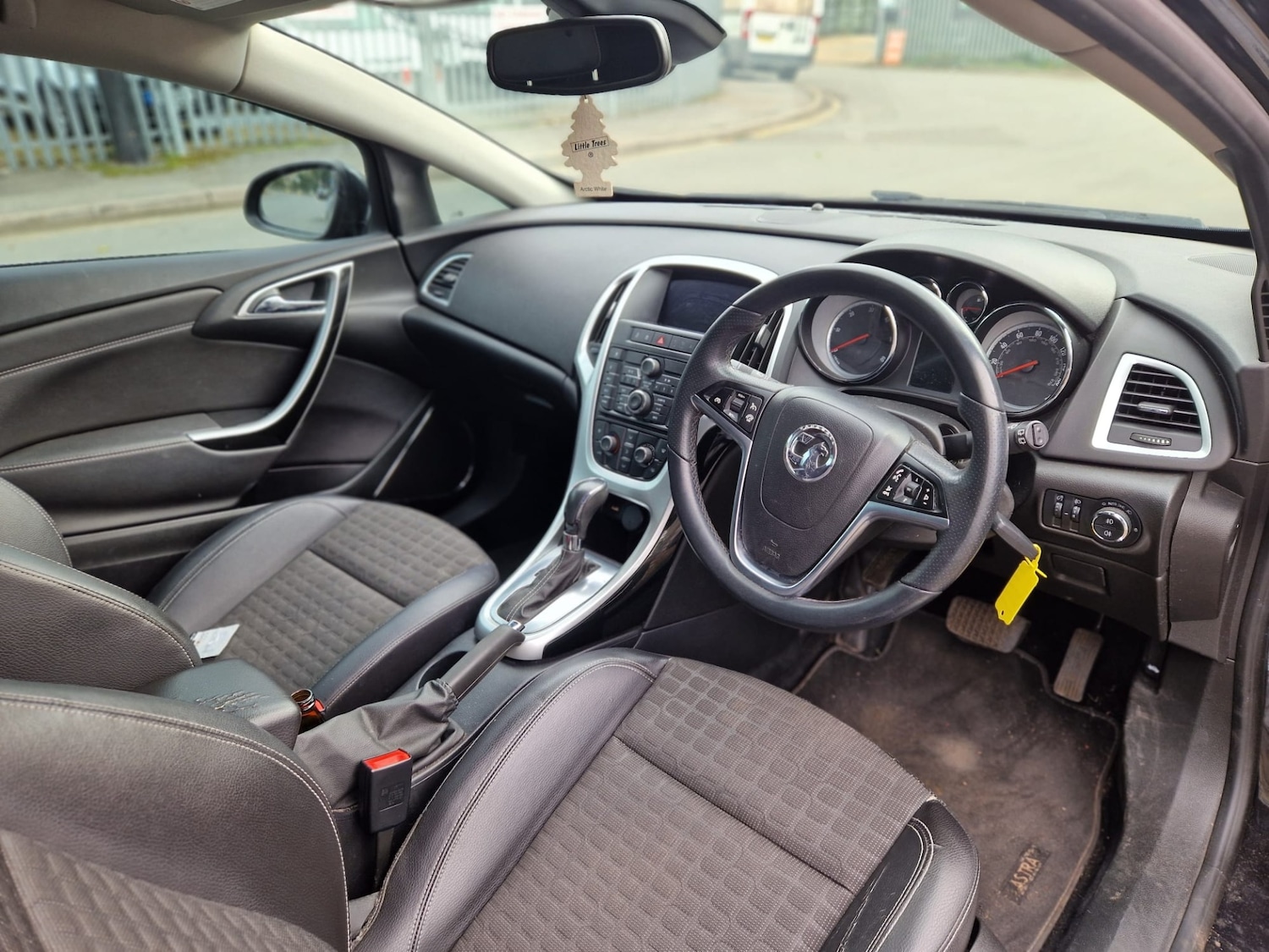 Used Vauxhall Astra GTC 2014 for sale - 76171621: Photo 9