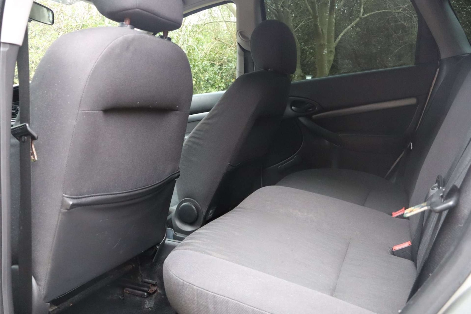 Used Ford Focus 2002 for sale - 78039624: Photo 28