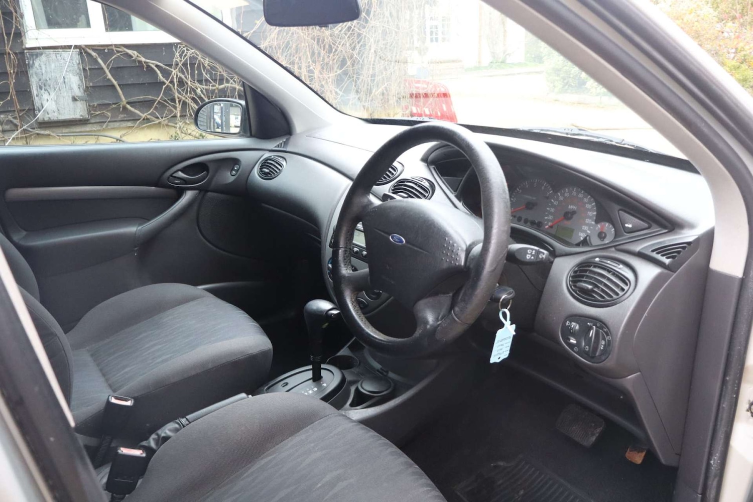 Used Ford Focus 2002 for sale - 78039624: Photo 30