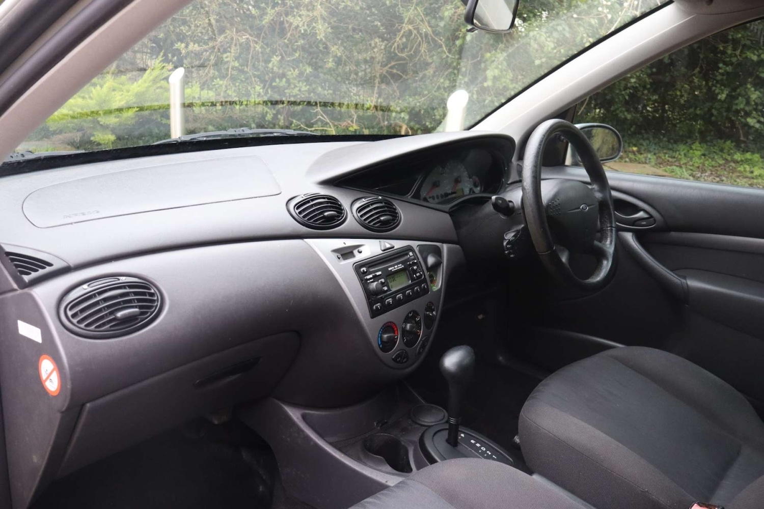 Used Ford Focus 2002 for sale - 78039624: Photo 4