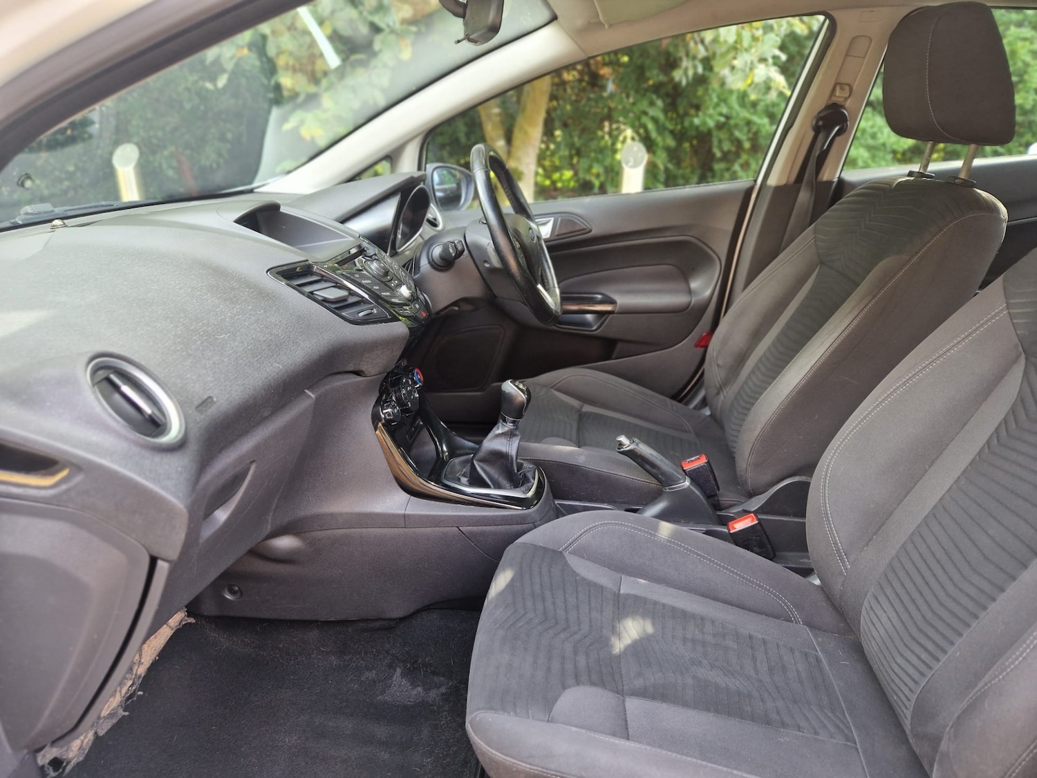 Used Ford Fiesta 2013 for sale - 76101939: Photo 13