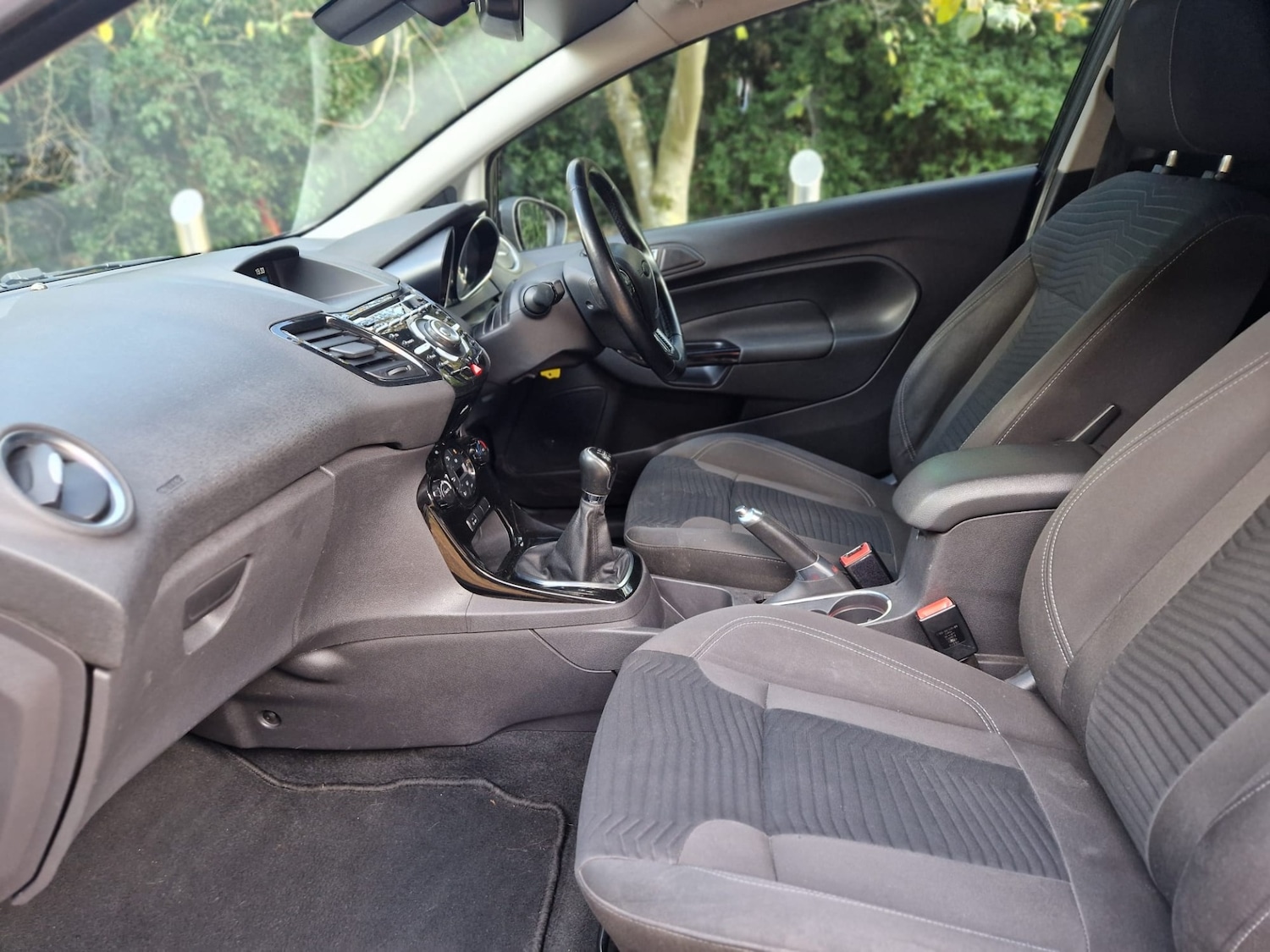 Used Ford Fiesta 2013 for sale - 76366631: Photo 16