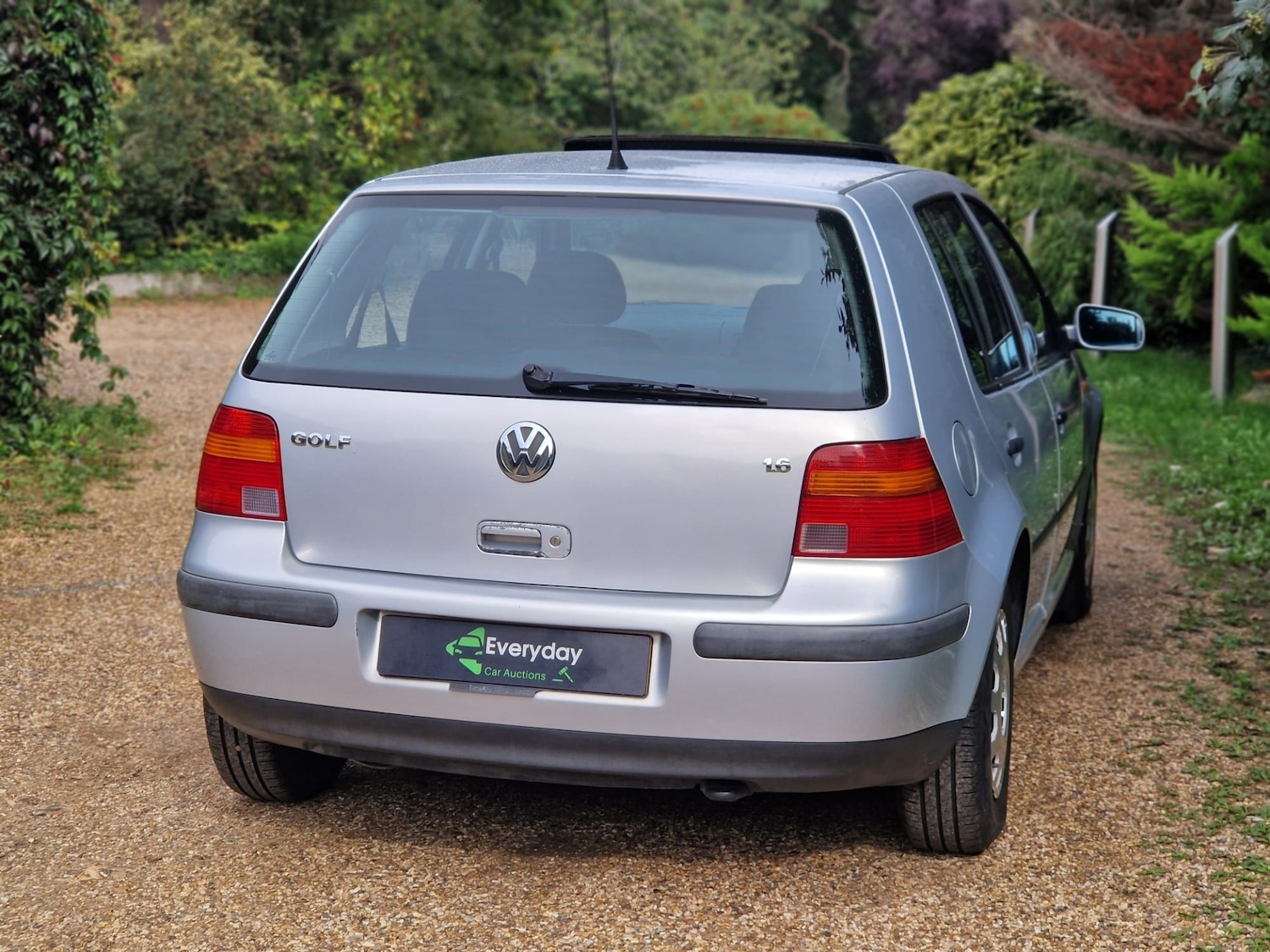 Used Volkswagen Golf 1999 for sale - 76017919: Photo 23