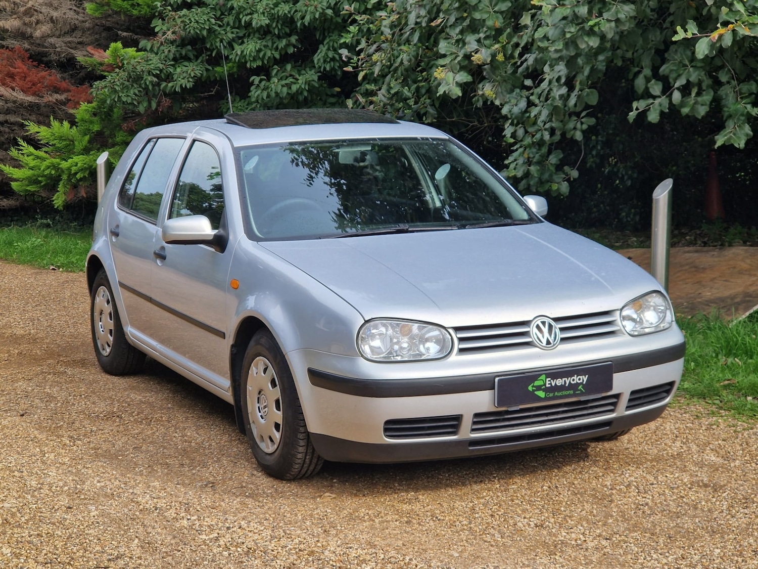 Used Volkswagen Golf 1999 for sale - 76017919: Photo 9