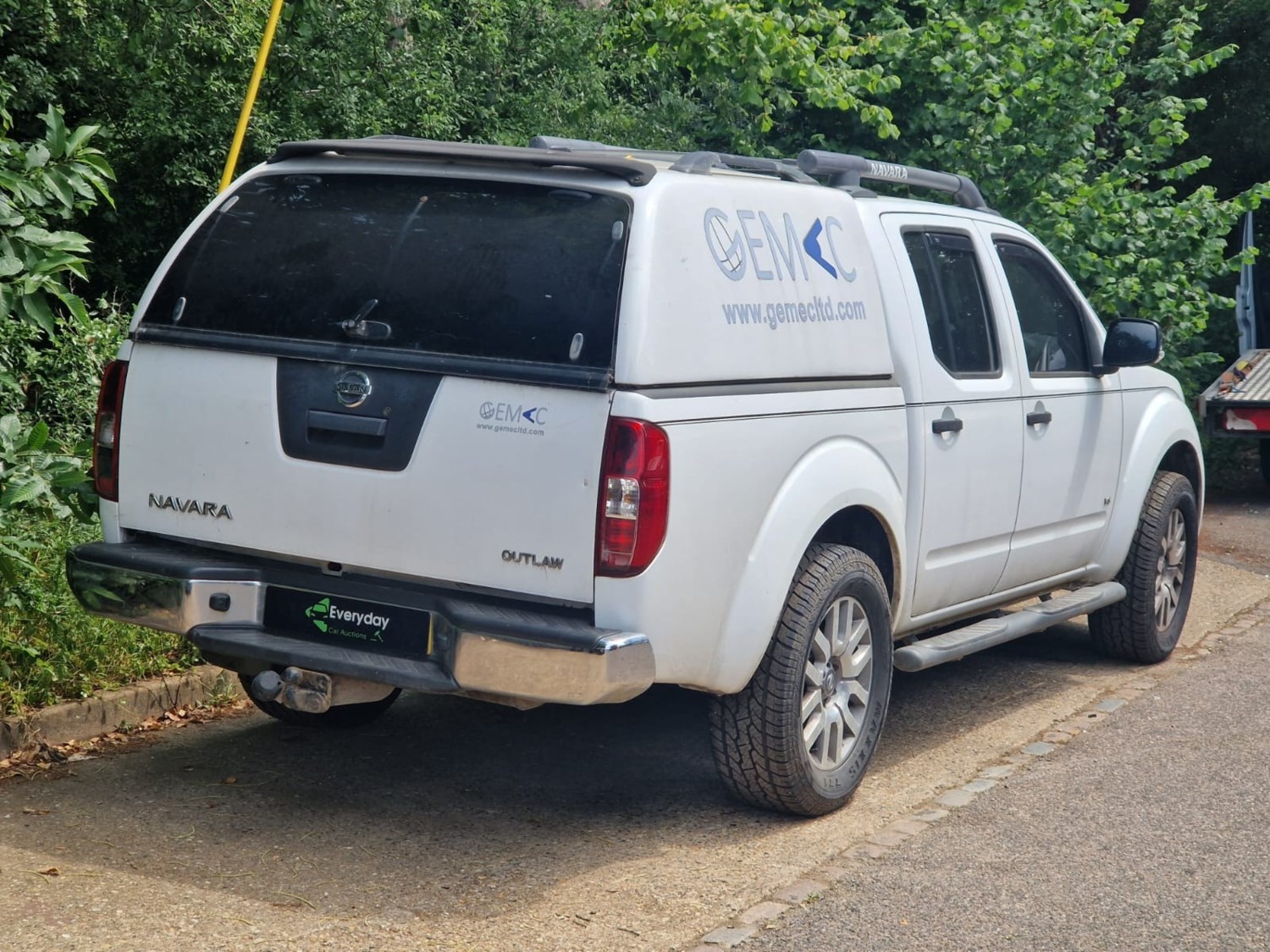 Nissan Navara 2014 (14) - Double Cab Pick Up Outlaw 3.0dCi V6 231 4WD Auto - Image 8