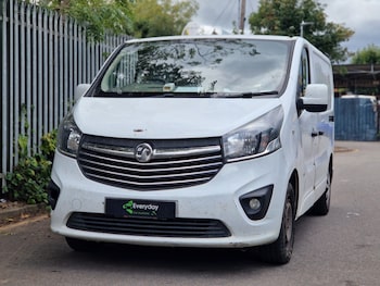 Used Vauxhall Vivaro 2015 for sale - 75945748: Photo