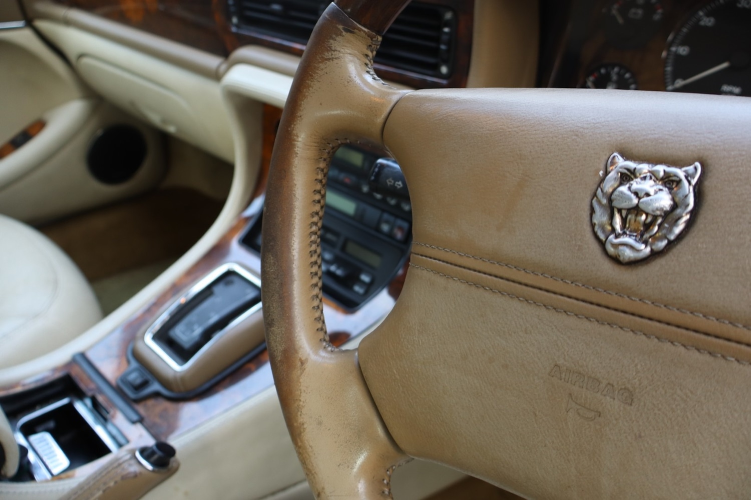 Used Jaguar XJ 1997 for sale - 76649243: Photo 13