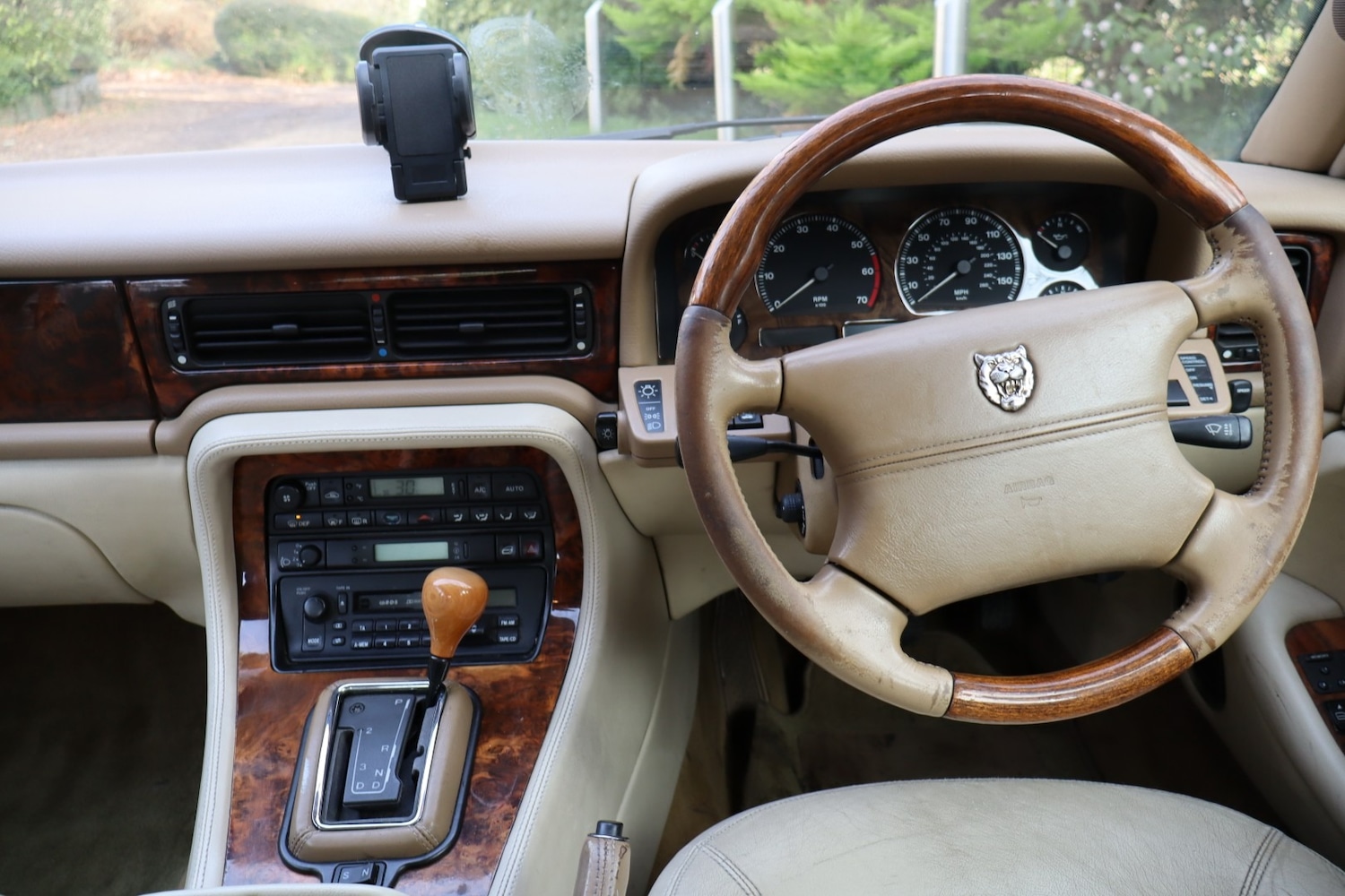 Used Jaguar XJ 1997 for sale - 76649243: Photo 14