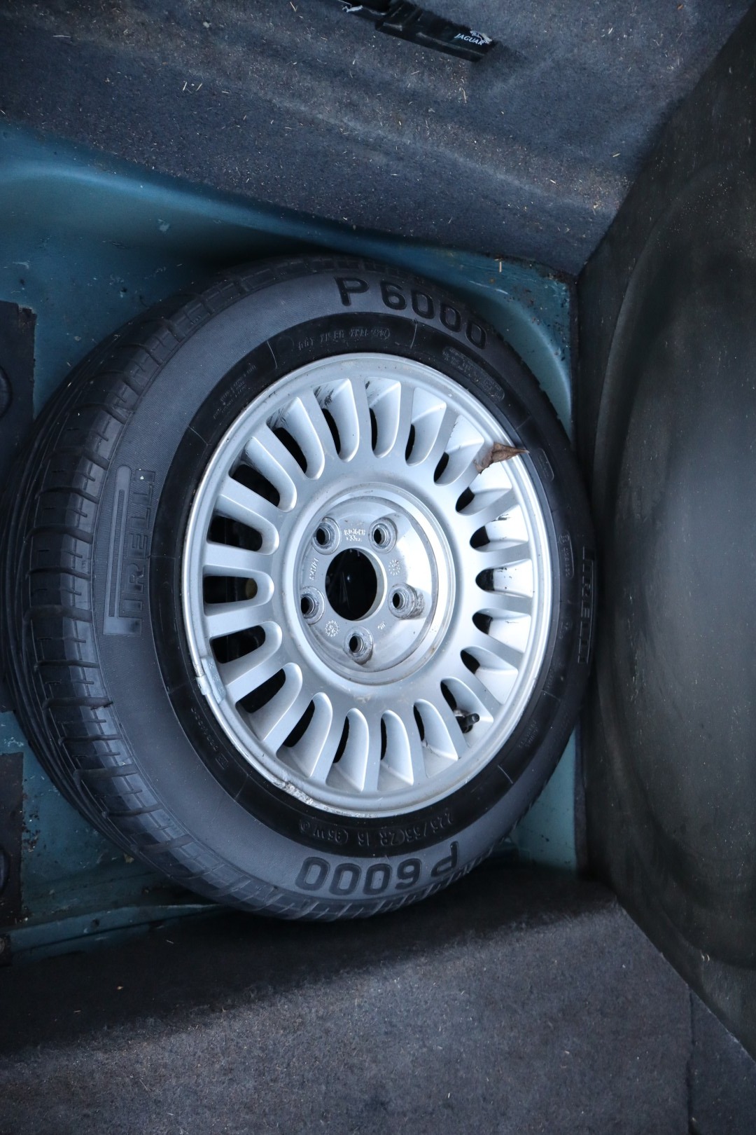 Used Jaguar XJ 1997 for sale - 76649243: Photo 23