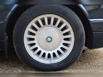 Used Jaguar XJ 1997 for sale - 76649243: Photo