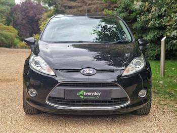 Used Ford Fiesta 2012 for sale - 76156918: Photo