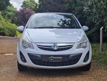 2012 (62) - 1.2 Active 5dr
