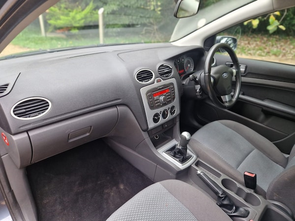 Used Ford Focus 2007 for sale - 76299027: Photo 14