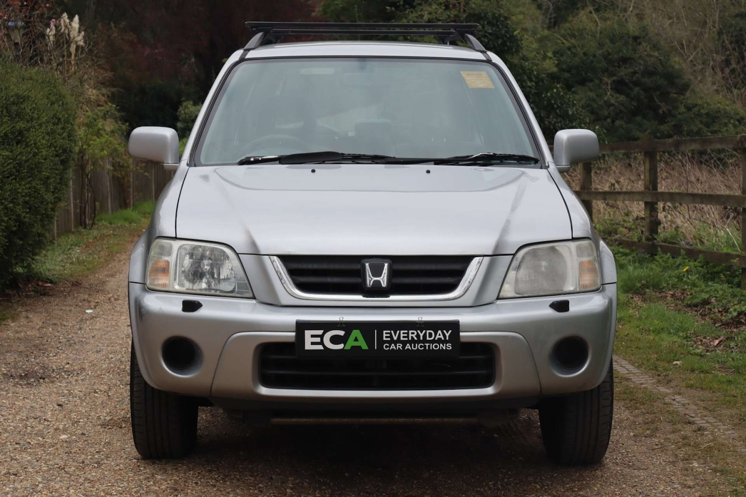 Used Honda CR-V 2001 for sale - 78097332: Photo 2