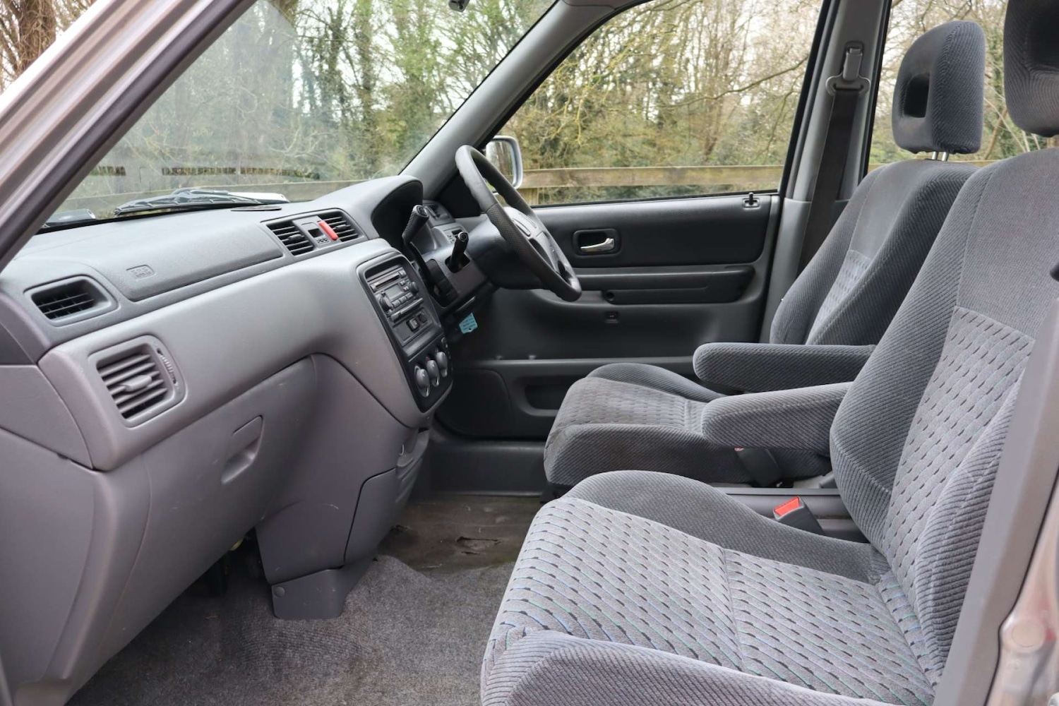 Used Honda CR-V 2001 for sale - 78097332: Photo 21