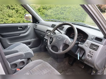 Used Honda CR-V 2001 for sale - 78097332: Photo