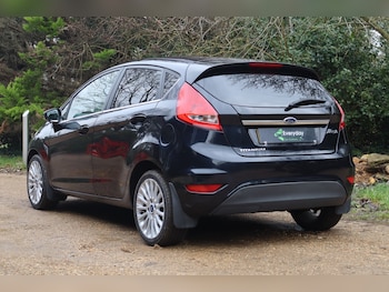 Used Ford Fiesta 2011 for sale - 77365478: Photo