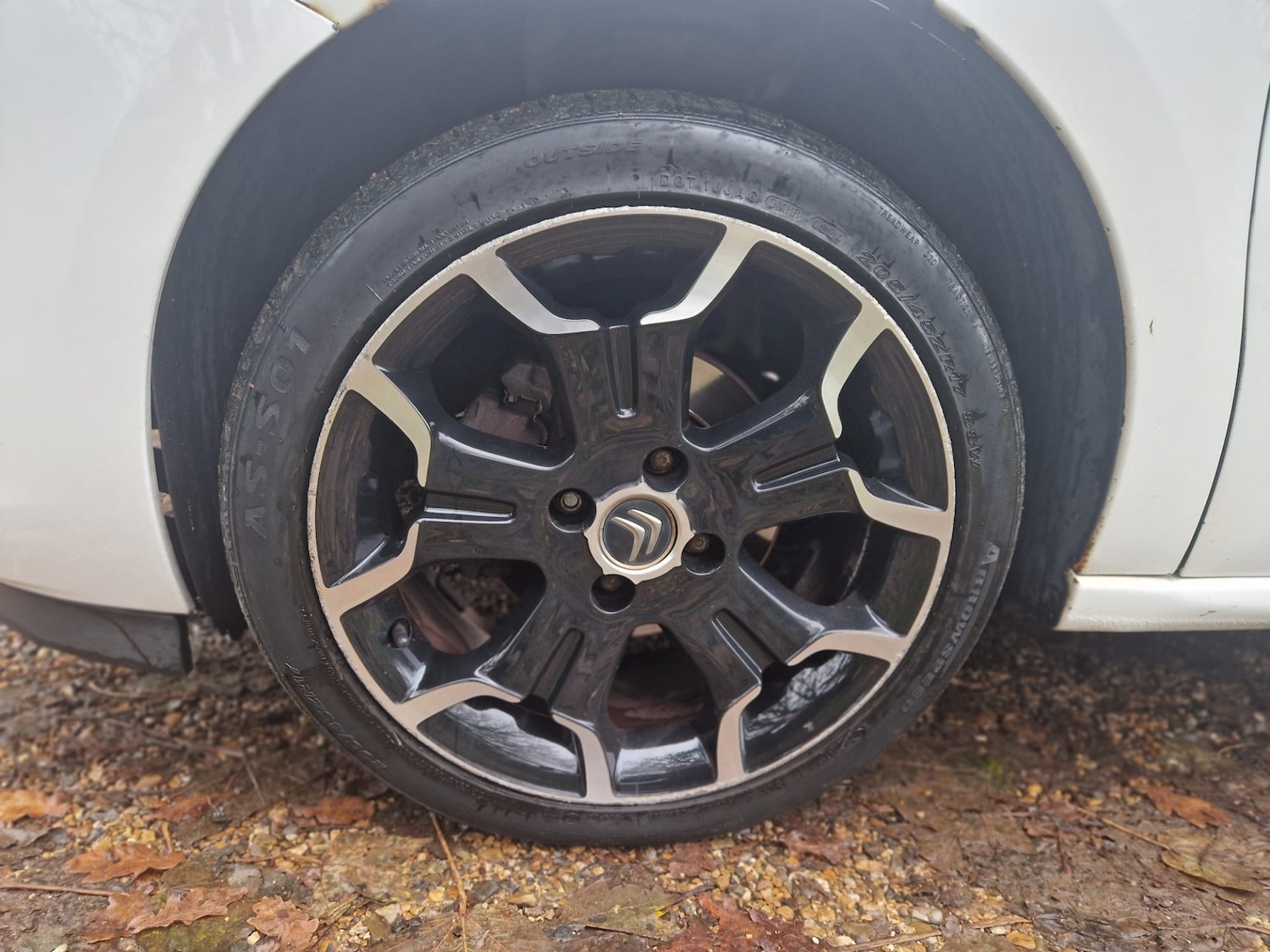 Used Citroen DS3 2013 for sale - 76589059: Photo 14