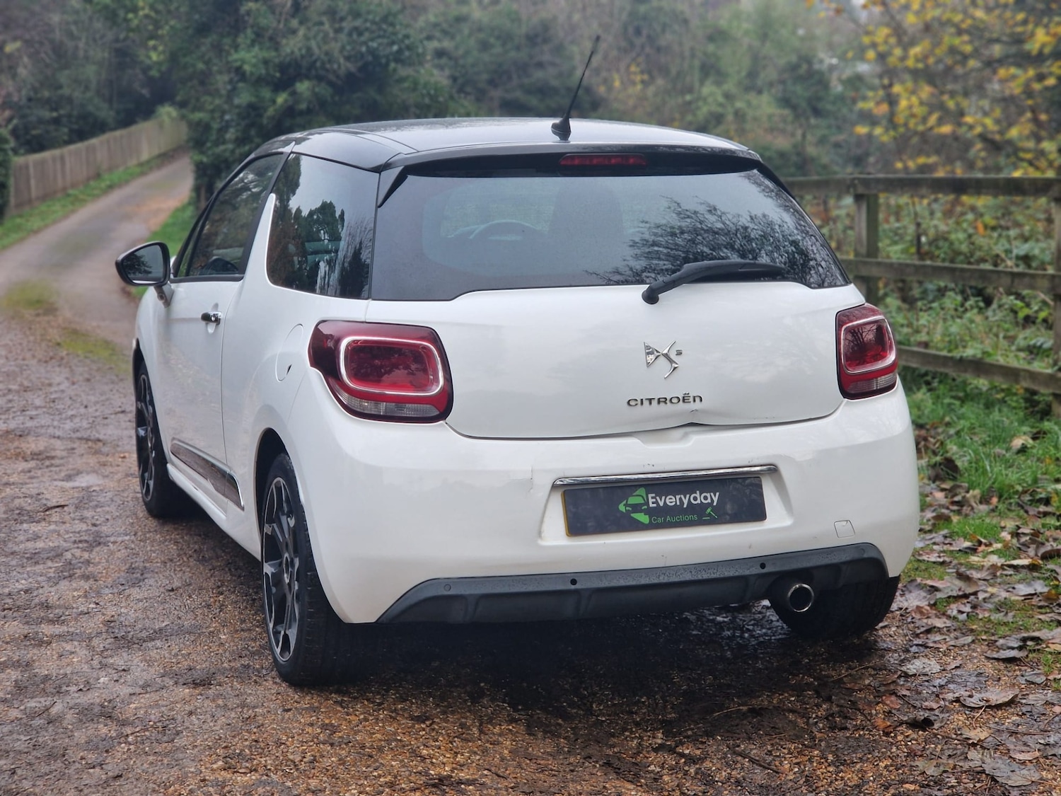 Used Citroen DS3 2013 for sale - 76589059: Photo 17