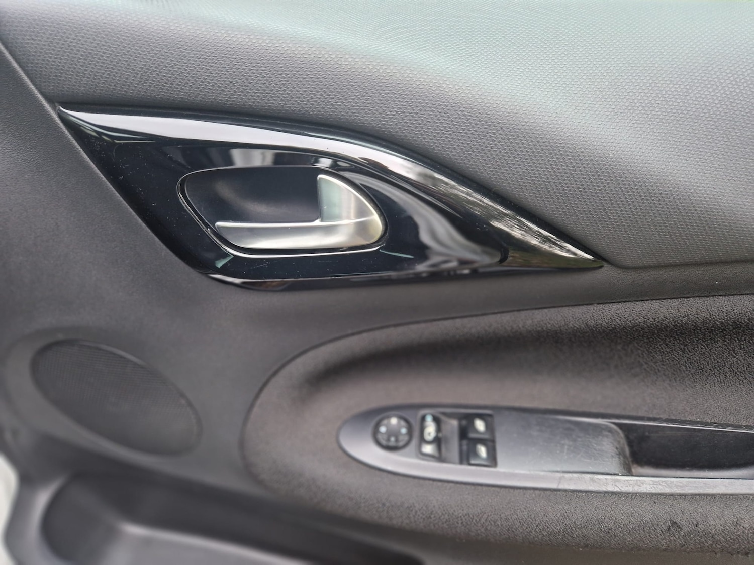 Used Citroen DS3 2013 for sale - 76589059: Photo 41