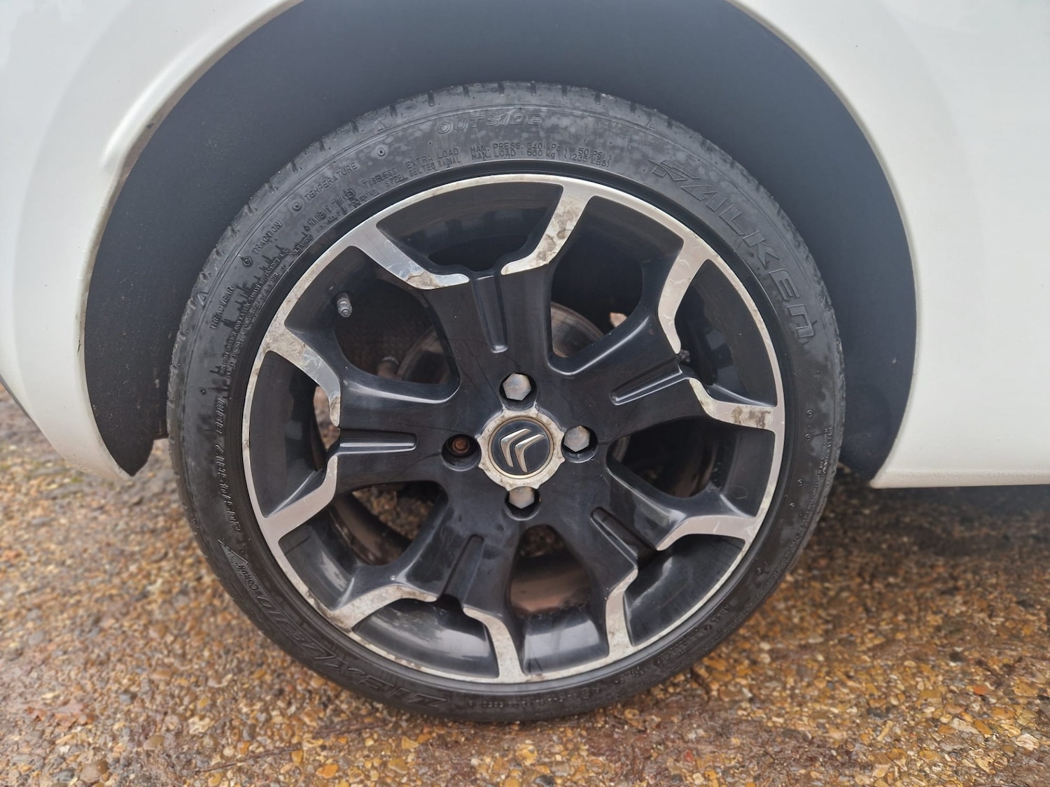 Used Citroen DS3 2013 for sale - 76589059: Photo 8