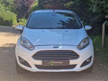 2013 (63) - 1.0 EcoBoost 125 Titanium 5dr