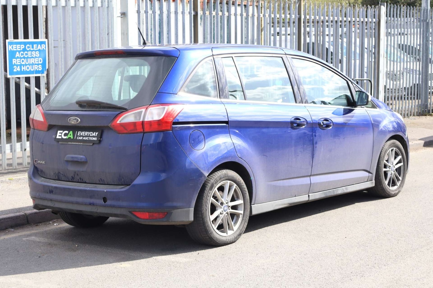 Used Ford Grand C-Max 2015 for sale - 78055125: Photo 15