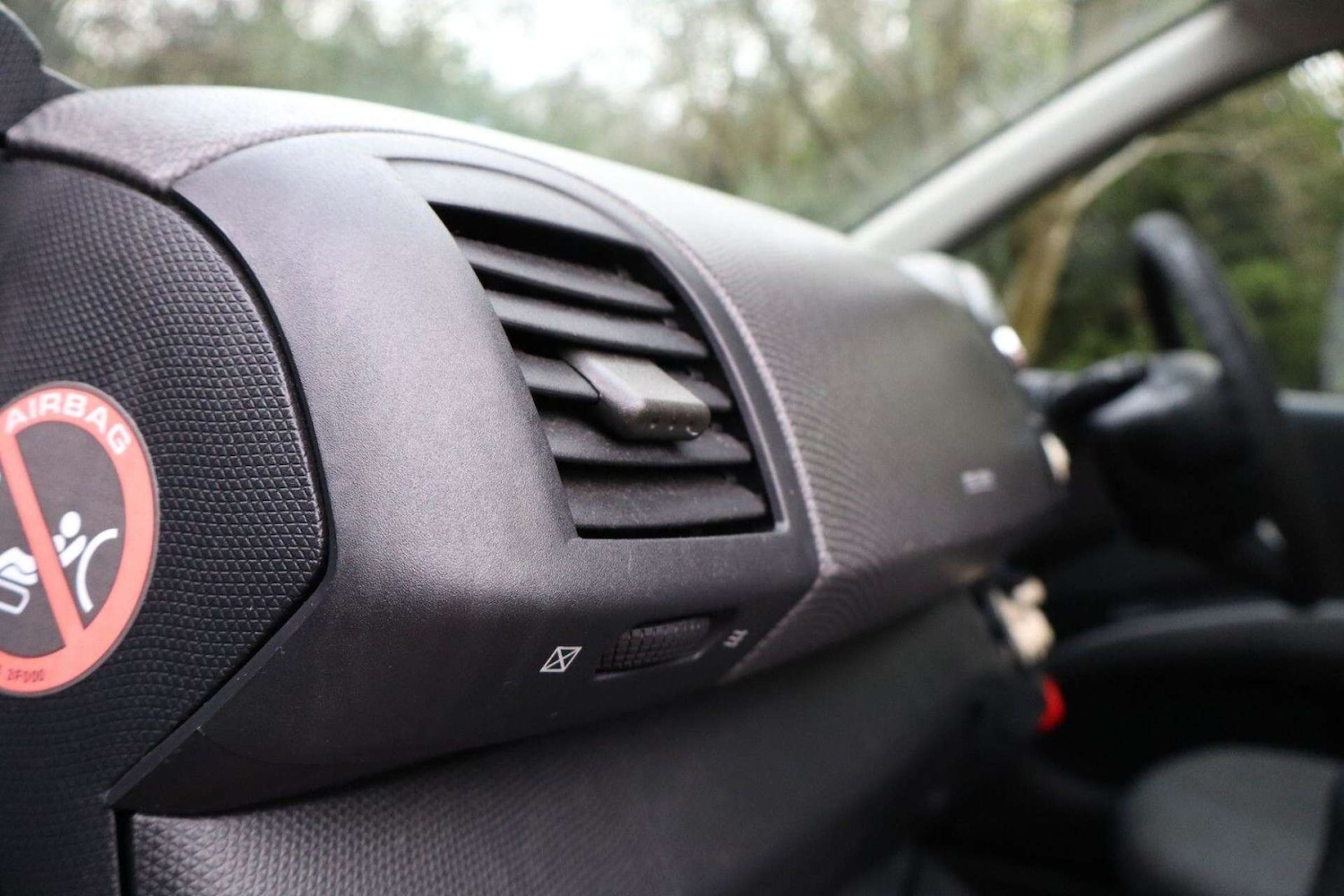 Used Nissan Micra 2005 for sale - 77910140: Photo 27