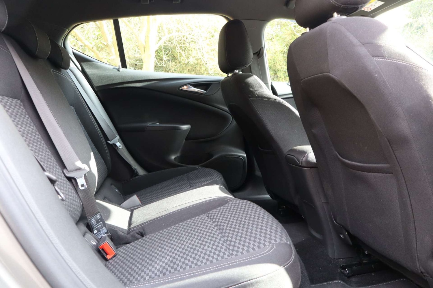 Used Vauxhall Astra 2017 for sale - 78016424: Photo 16