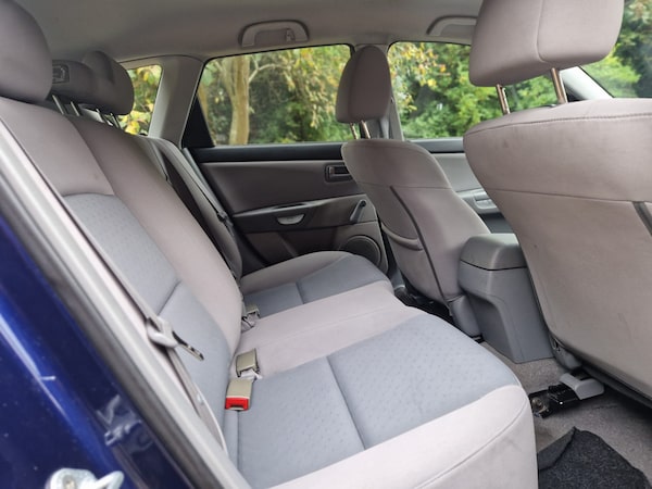 Used Mazda Mazda3 2005 for sale - 76288365: Photo 10