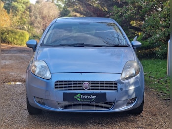 Used Fiat Grande Punto 2008 for sale - 76565023: Photo
