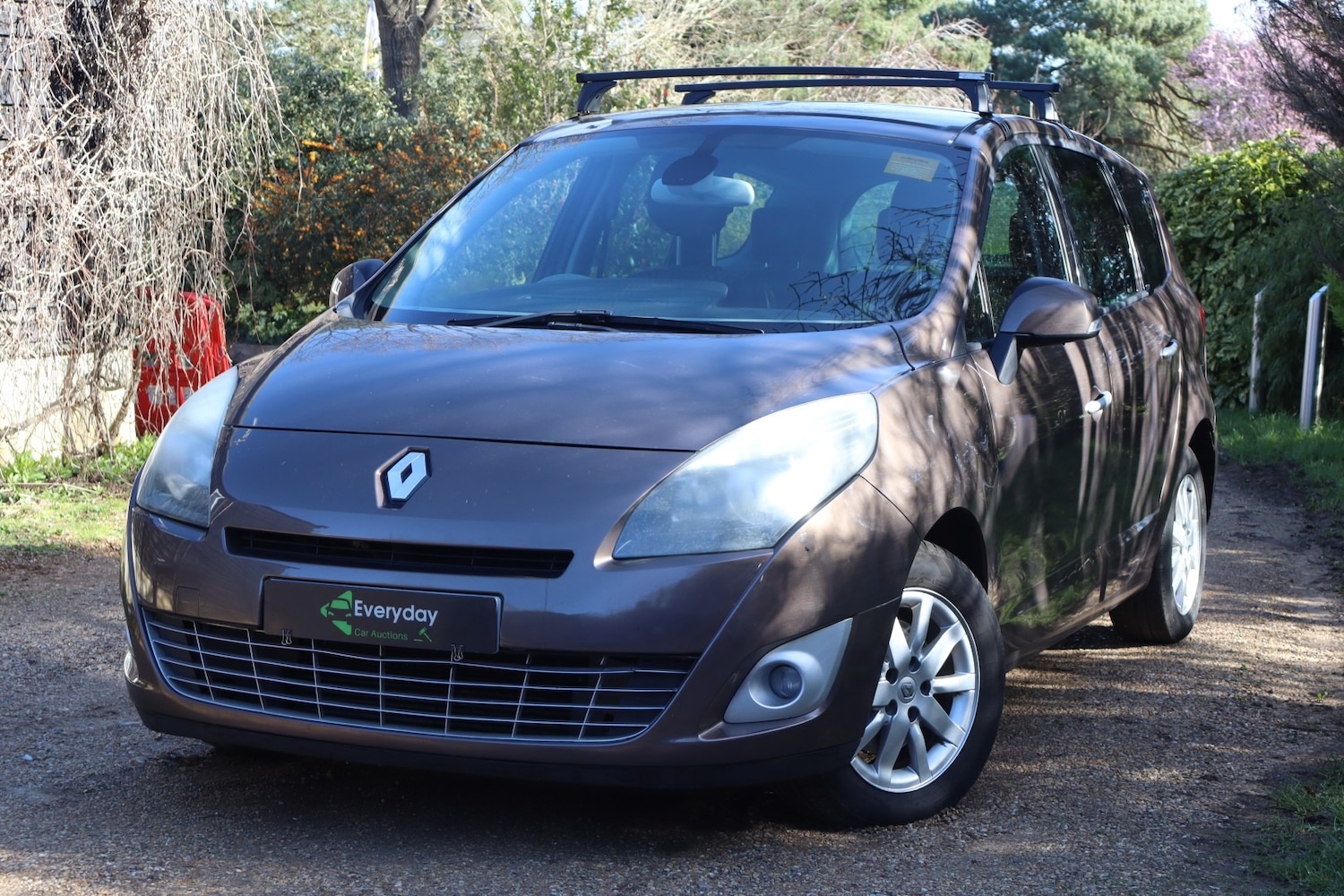 Used Renault Grand Scenic 2010 for sale - 77888275: Photo 3