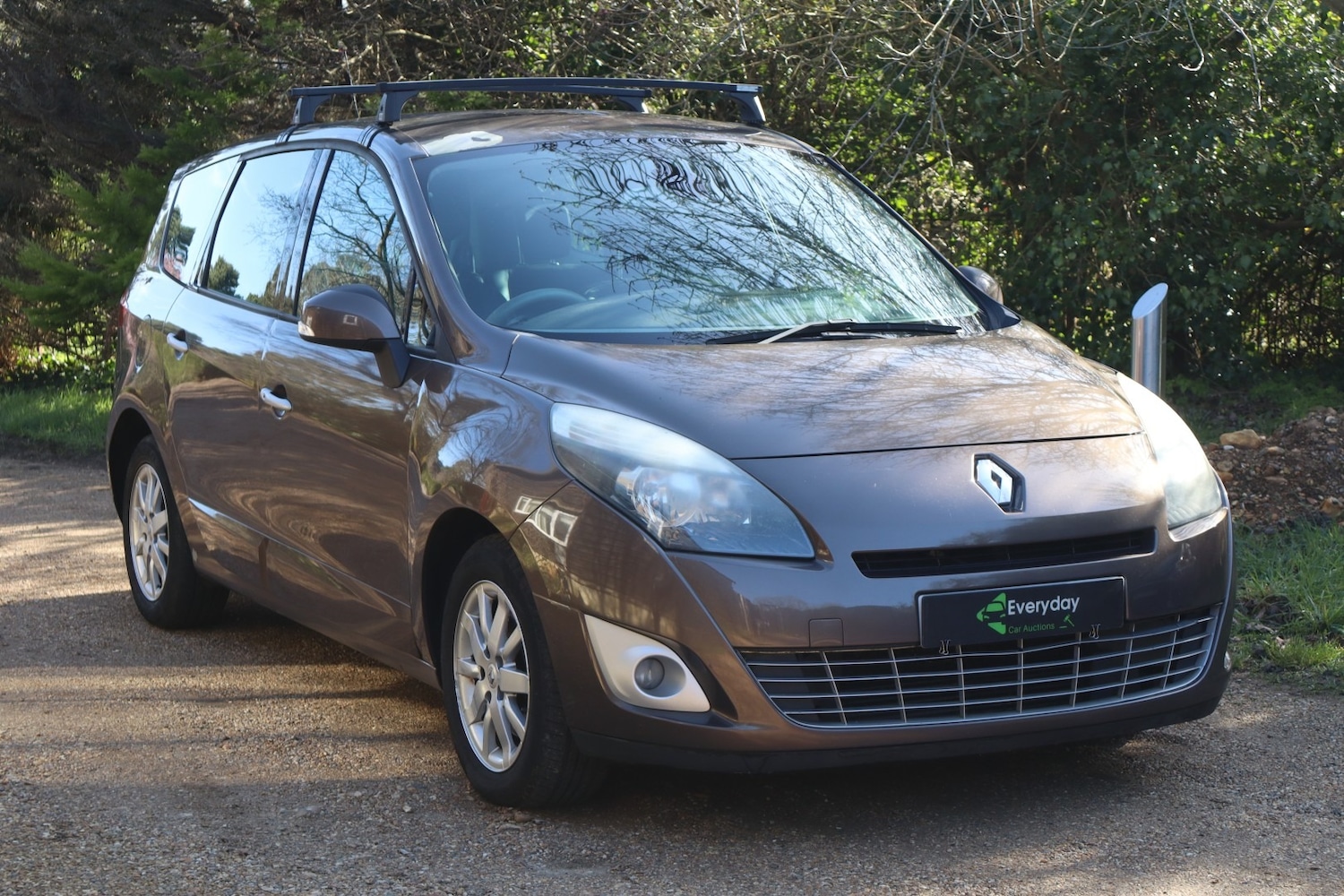 Used Renault Grand Scenic 2010 for sale - 77888275: Photo 8