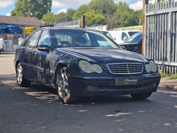 Used Mercedes-Benz C-Class 2001 for sale - 75872147: Photo