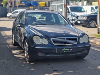 Used Mercedes-Benz C-Class 2001 for sale - 75872147: Photo