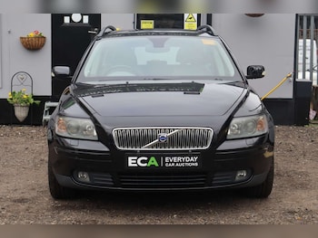 Used Volvo V50 2005 for sale - 78251291: Photo