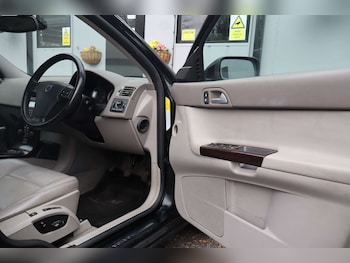 Used Volvo V50 2005 for sale - 78251291: Photo