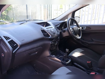 Used Ford Ecosport 2017 for sale - 78442200: Photo