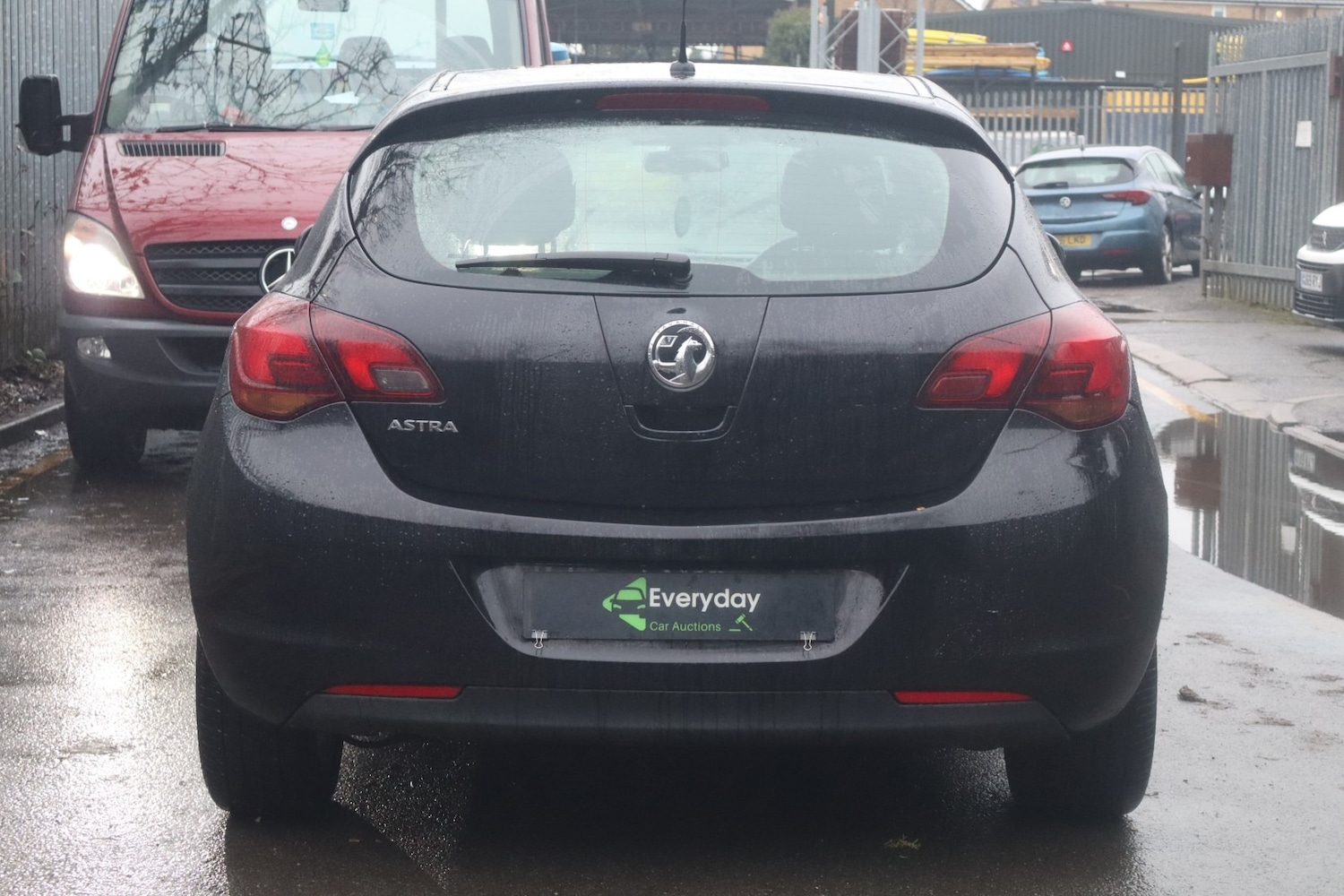 Used Vauxhall Astra 2010 for sale - 77449845: Photo 12