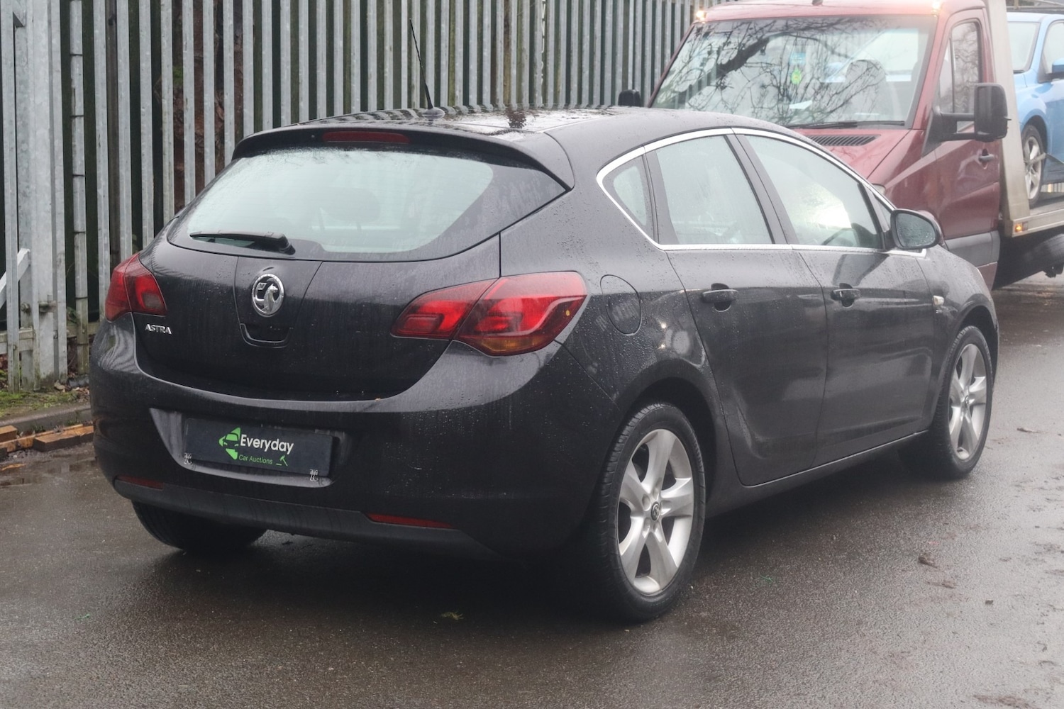 Used Vauxhall Astra 2010 for sale - 77449845: Photo 4