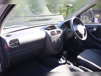 Used Vauxhall Corsa 2006 for sale - 78456139: Photo