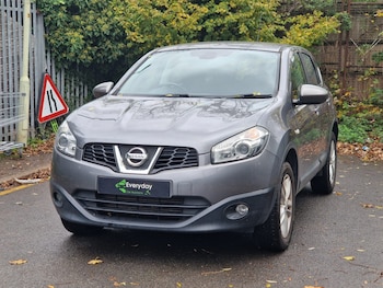 Used Nissan Qashqai 2011 for sale - 76449744: Photo