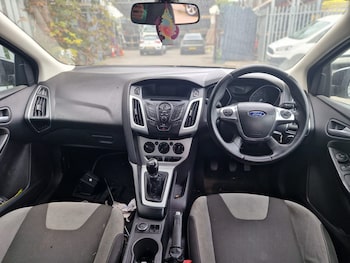 Used Ford Focus 2013 for sale - 76142871: Photo