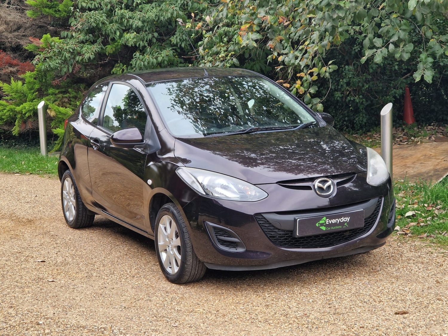 Used Mazda Mazda2 2011 for sale - 76355282: Photo 6
