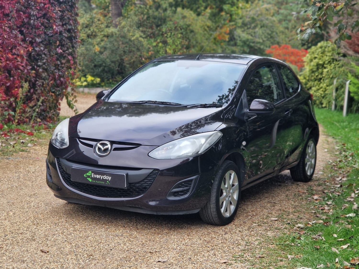 Used Mazda Mazda2 2011 for sale - 76355282: Photo 8